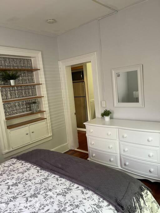 Historic Peaceful Apartment New Haven Exterior foto
